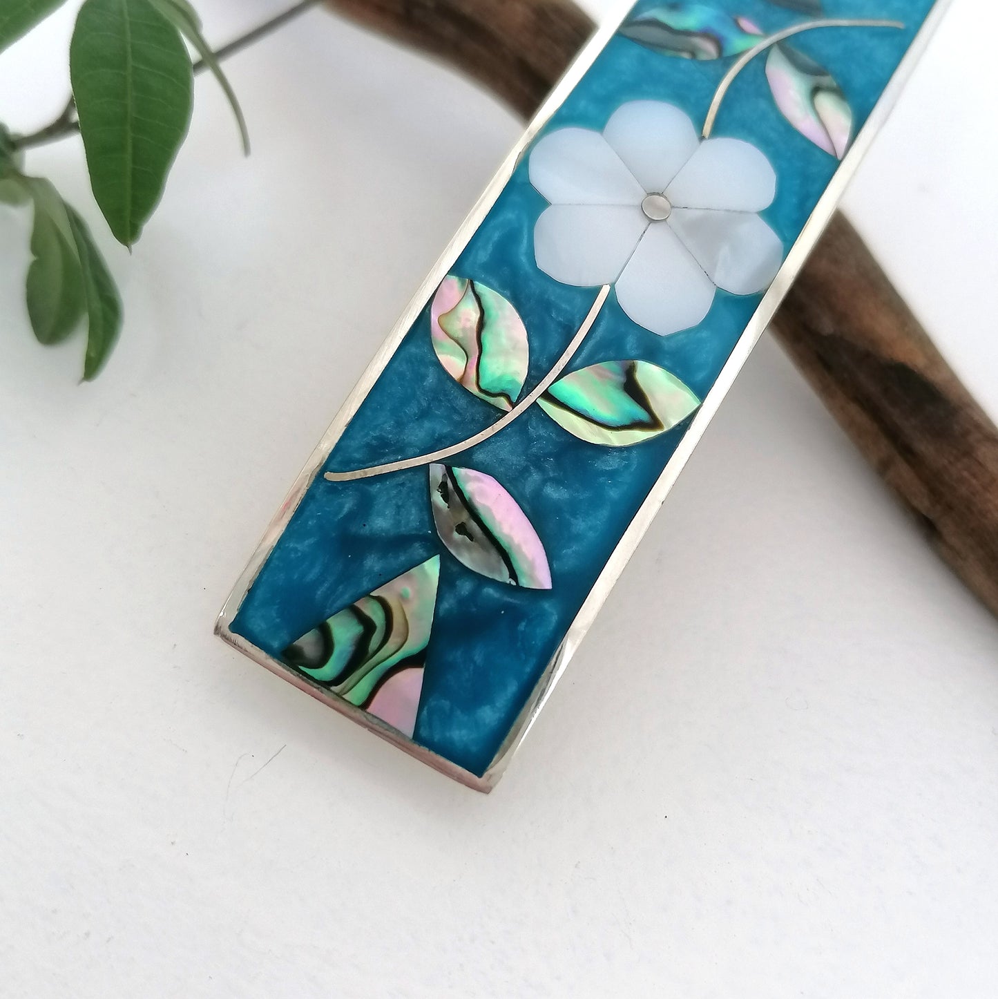 Mother of Pearl Flower Barrette