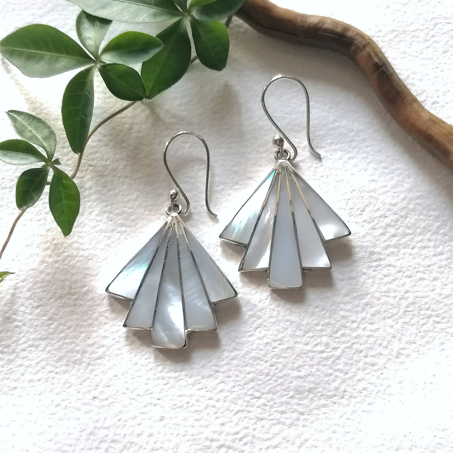 Art Deco Fan Earrings - Mother of Pearl